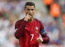 海星体育官网入口_巴西体育新风尚，加西亚费尔明与壁纸计划的激情共鸣