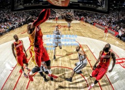 海星体育直播-剪发助运！U23队长决赛前化身理发师，好心态点燃球队奇迹梦