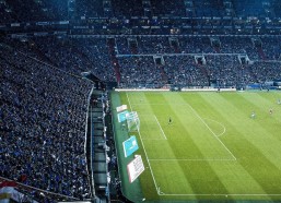 海星体育官网：杜兰特无视戈贝尔长臂封锁，干拔三分空心入网定乾坤