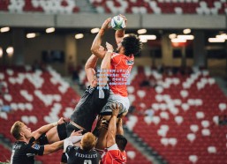 海星体育官网-上季总决赛对手再掀激战！雷霆对决步行者，杰林威复出引领攻防，哈滕内线抗衡成胜负关键