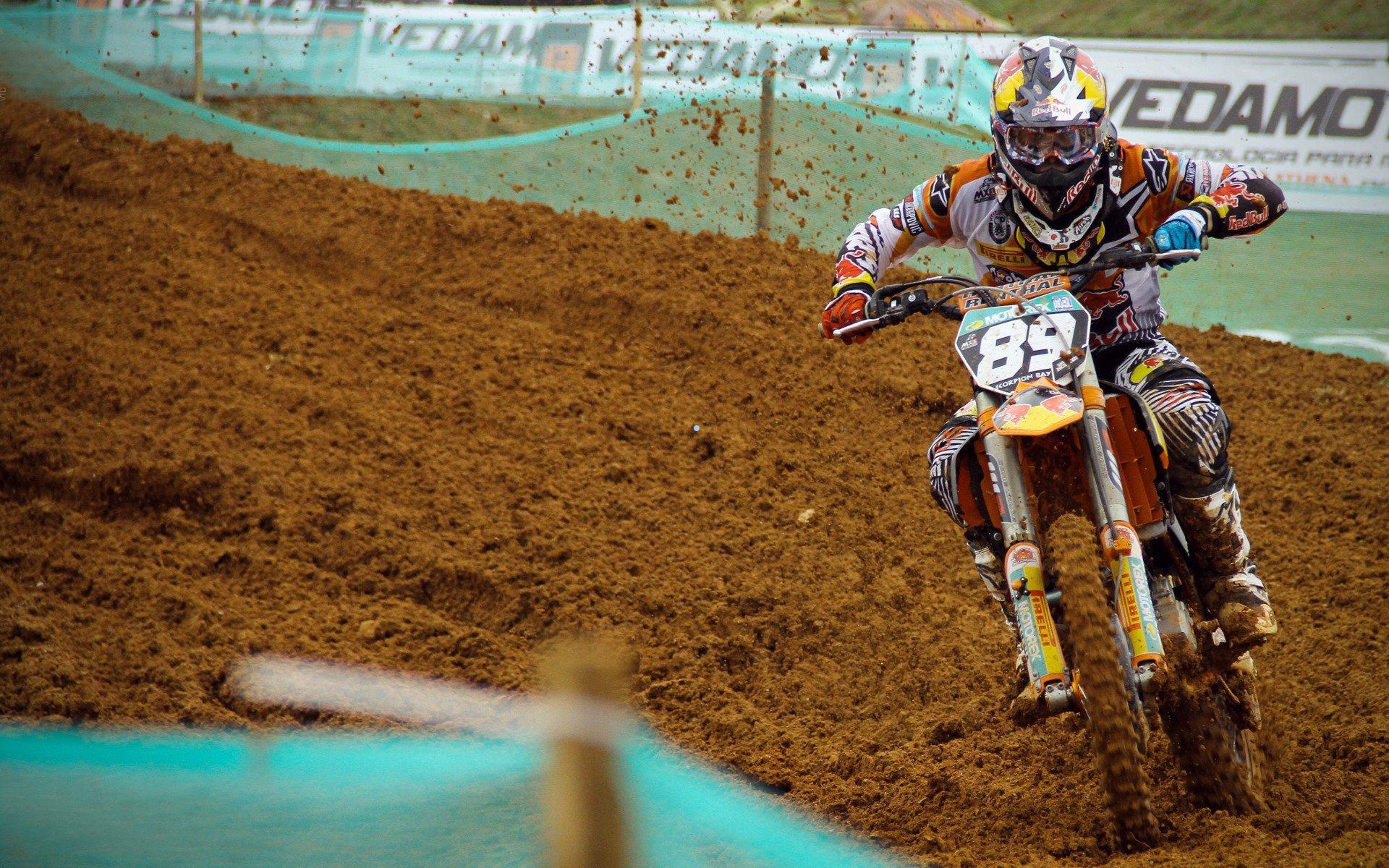 拒绝公式！姆巴佩火线复出，对阵巴萨进球效率之王再启征程